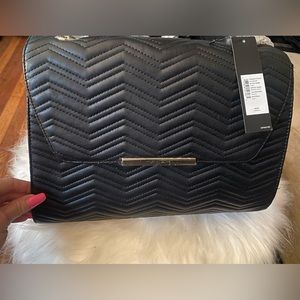 🖤🖤 NWT CHIC BAG ❣️